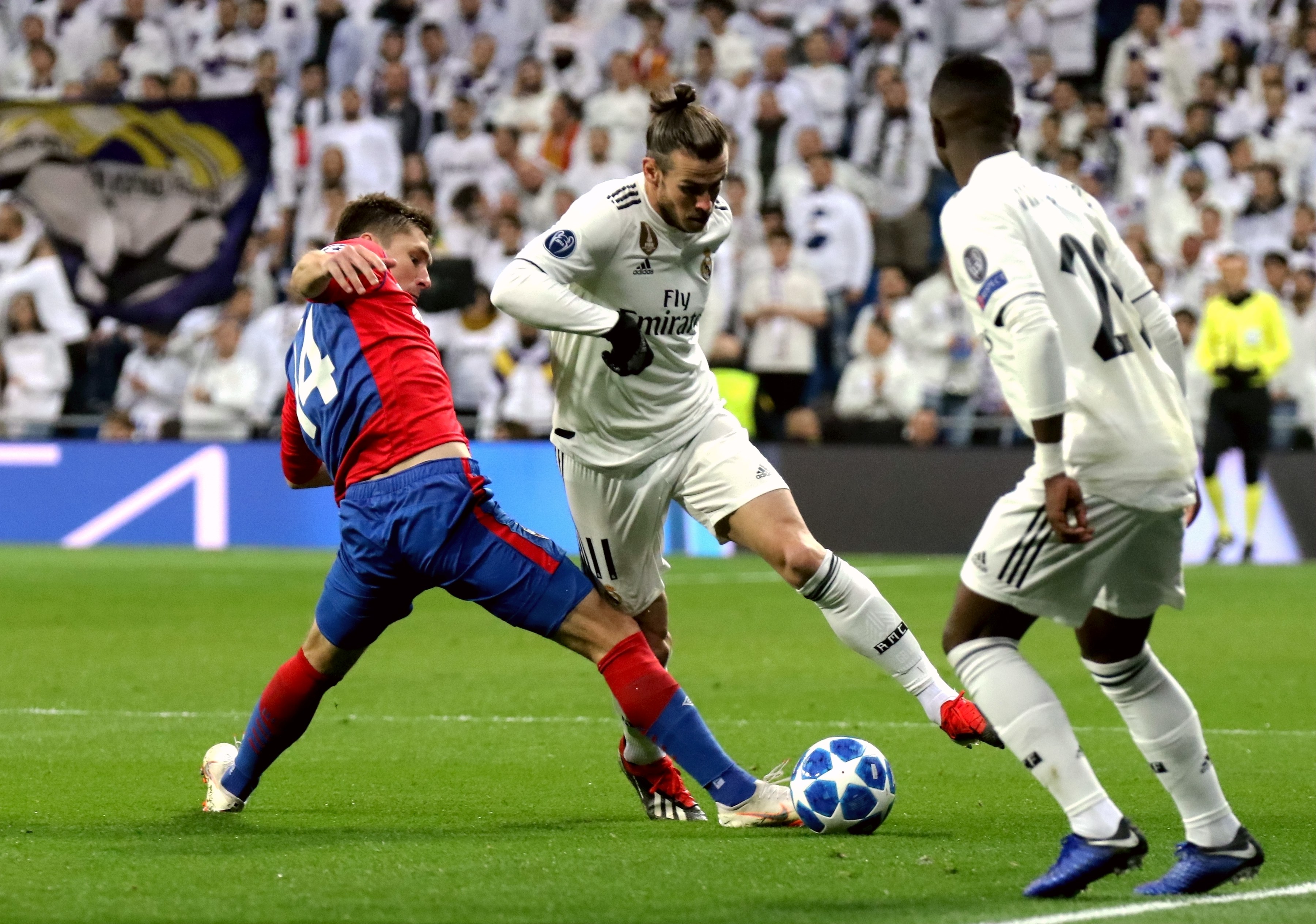 德转列自由转会身价前10：姆巴佩1.8亿欧第1，梅西8000万第2（德转发布自由转会身价TOP10：姆巴佩1.8亿欧居首，梅西8000万位列第二）