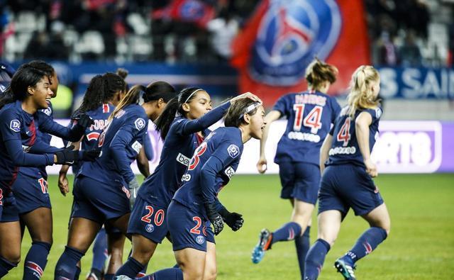 皇马近两个赛季欧冠联赛阶段已输5场，此前五个赛季小组赛共输5场（皇马近两季欧冠小组赛已输5场，过去五季合计也仅5败）