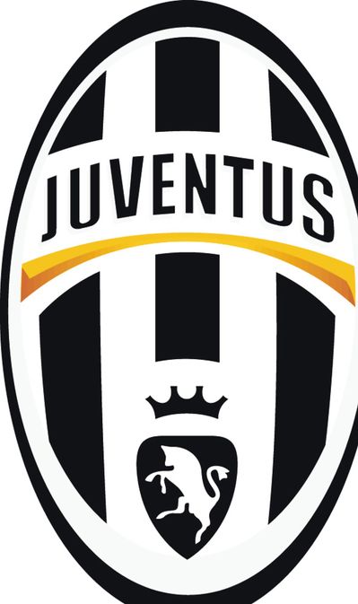 他在闹，他在笑，林加德与拉什福德通道内嬉戏（笑闹不断，林加德和拉什福德在通道内打趣嬉闹）