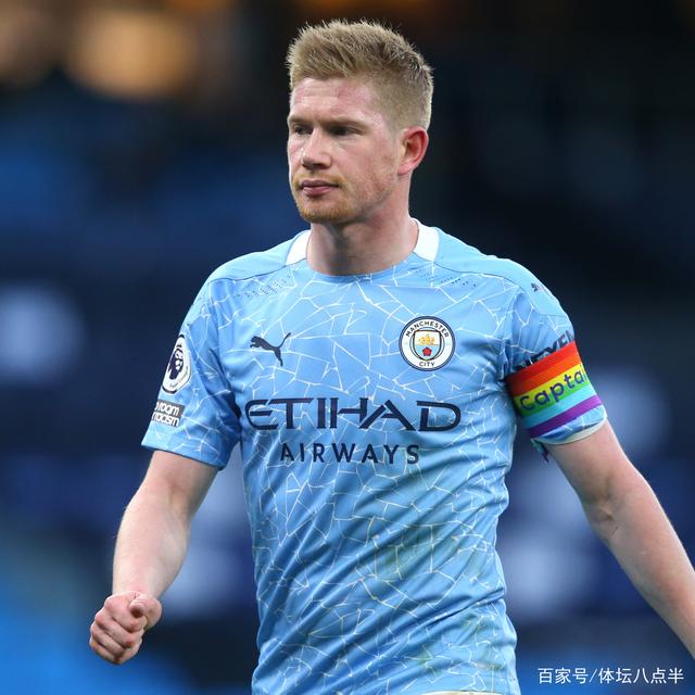 队史巴甲第9冠，弗拉门戈提前一轮夺得巴甲联赛冠军（弗拉门戈提前一轮加冕巴甲，收获队史第9冠）